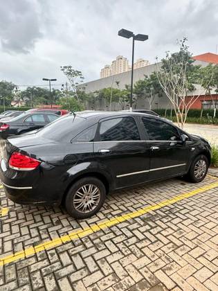 FIAT LINEA 1.8 ESSENCE 16V FLEX 4P AUTOMATIZADO